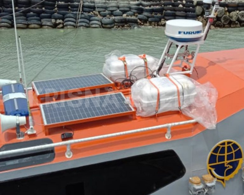 PLTS kapal laut